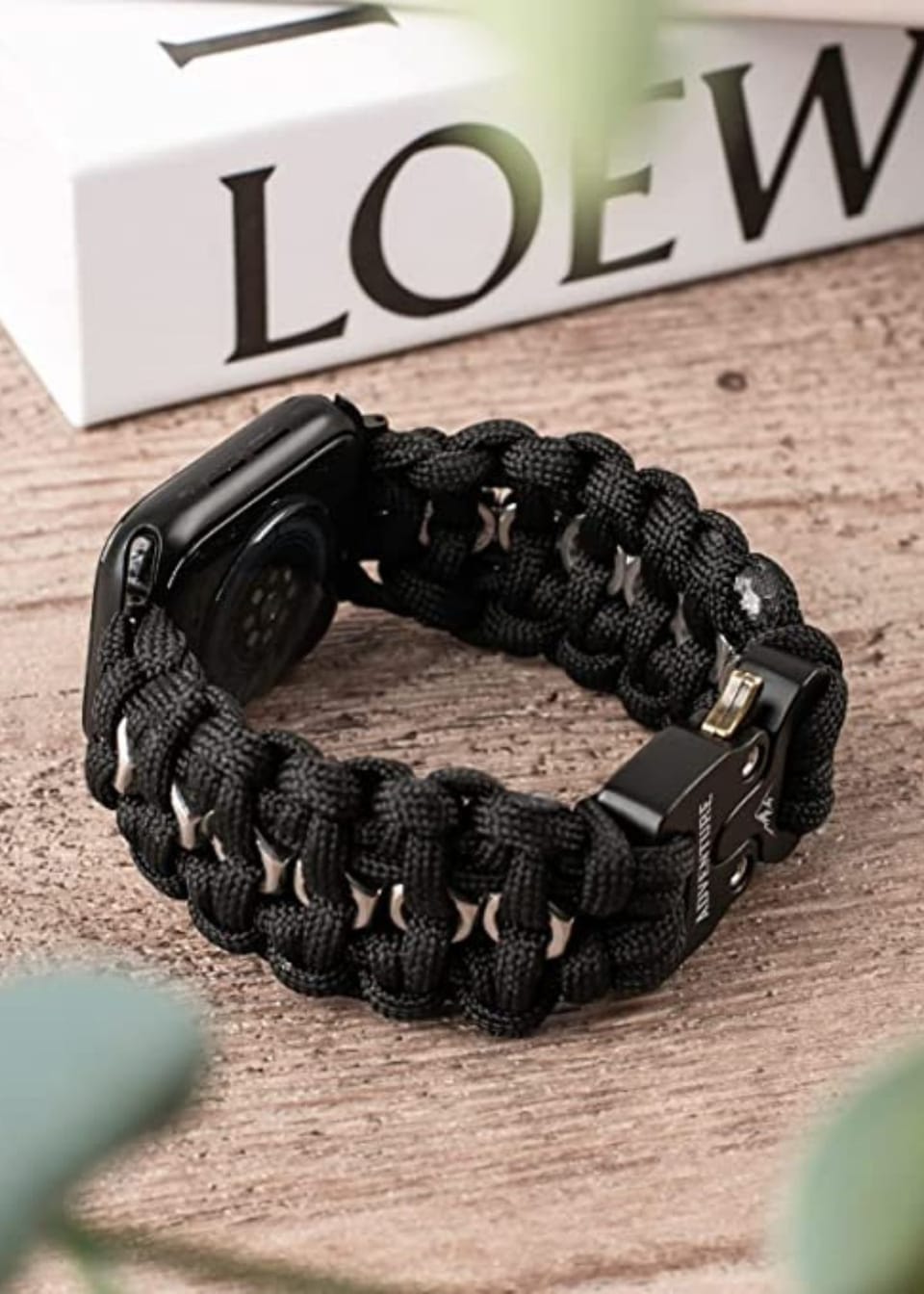 What Is Paracord? Find Out Before You Get Into A Knot!